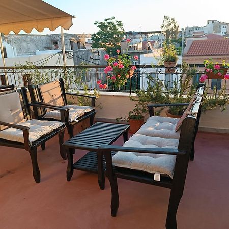Ferienwohnung Rayon De Soleil Chania  Exterior foto