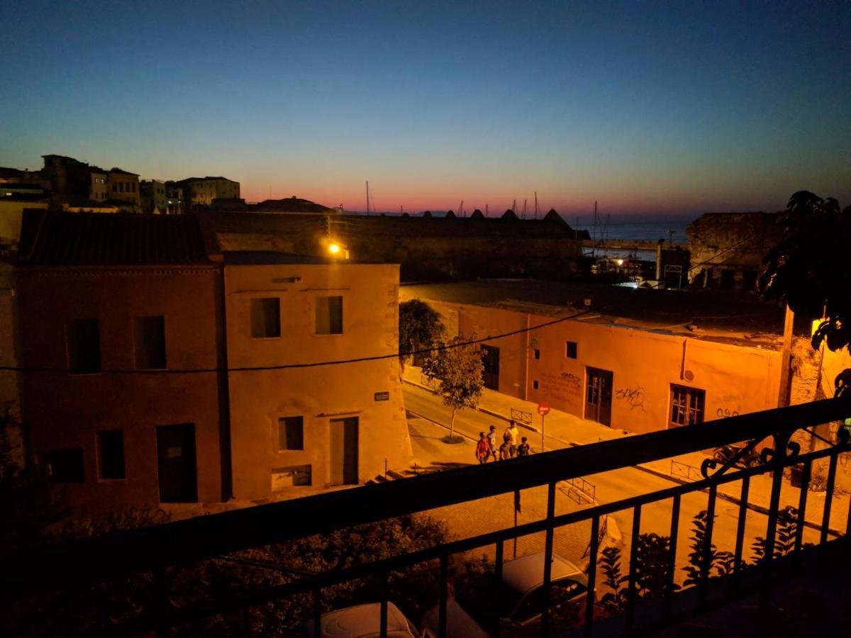 Ferienwohnung Rayon De Soleil Chania  Exterior foto